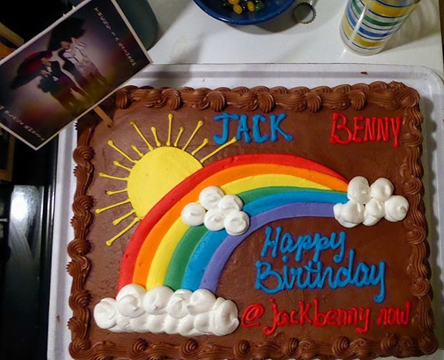 sunday’s joint bday @matineeonblanchard inaugurated a spectacular year ahead 🌈 TONITE (5/29) the bday festivities round off as @aqueercabaret spotlights our original songs (incl. a never-before-heard debut), interpreted by @jfoonthego, @iamninaherzog, @bellahicks, @samiposner, and host/prod./diva @jonniereinhart 🍰 9p to close only @trampstampgrannys (1638 n cahuenga) 📷s: @clifflipson